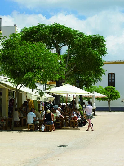 Taverna's aan het plein